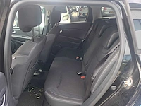 Renault - 2018 - clio estate - 0.9 tce limited - personenauto - afbeelding 2 van  27