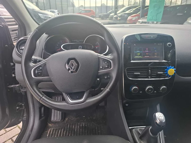 Renault - 2018 - clio estate - 0.9 tce limited - personenauto - afbeelding 3 van  27