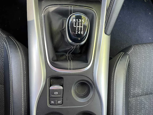 Renault - 2018 - kadjar - 1.2 tce intens - personenauto - afbeelding 6 van  17