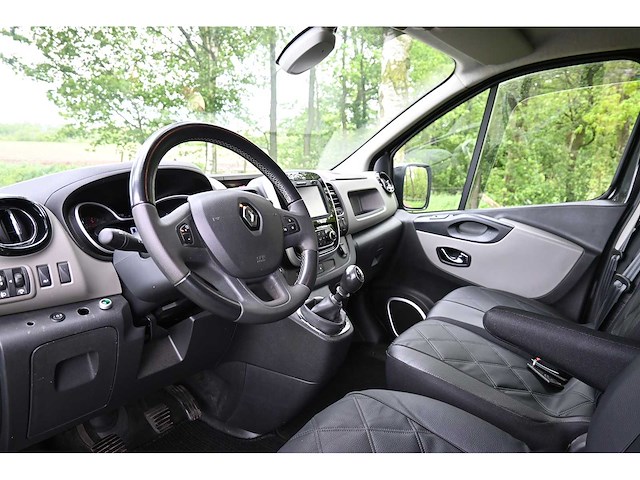 Renault - 2018 - trafic - 1.6 dci t29l1h1luxen - personenauto - afbeelding 4 van  16
