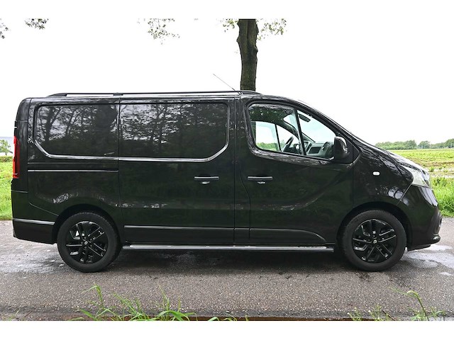 Renault - 2018 - trafic - 1.6 dci t29l1h1luxen - personenauto - afbeelding 12 van  16