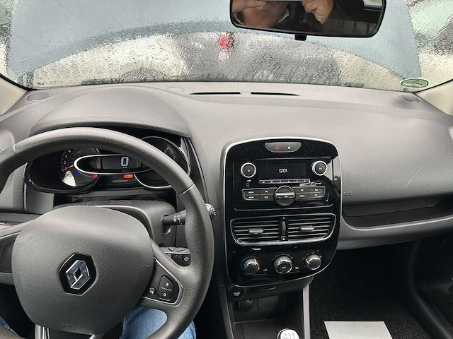 Renault - 2019 - clio - 0.9 tce life - xp-923-s - afbeelding 6 van  14