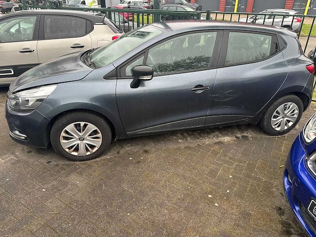Renault - 2019 - clio - 0.9 tce life - xp-923-s - afbeelding 12 van  14