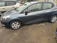 Renault - 2019 - clio - 0.9 tce life - xp-923-s
