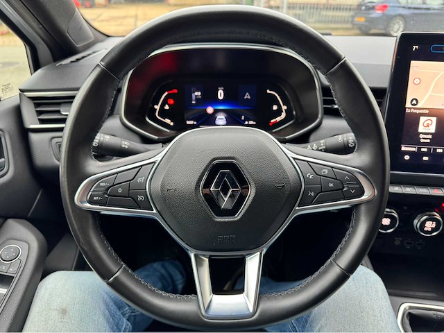 Renault - 2019 - clio - 1.0 tce life groot multimedia - personenauto - afbeelding 5 van  24