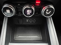 Renault - 2019 - clio - 1.0 tce life groot multimedia - personenauto - afbeelding 13 van  24