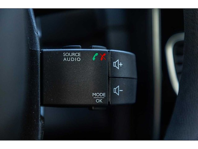 Renault - 2019 - clio estate - 0.9 tce zen - xl-241-f - afbeelding 13 van  27