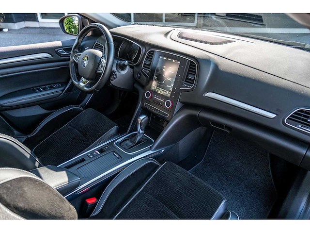 Renault - 2019 - mégane - 1.3 tce gt-line - j-430-jv - afbeelding 19 van  32