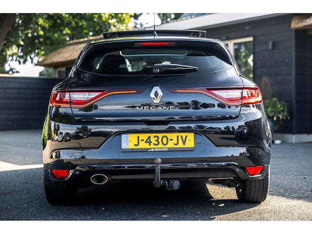 Renault - 2019 - mégane - 1.3 tce gt-line - j-430-jv - afbeelding 30 van  32