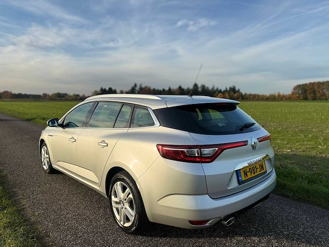 Renault - 2019 - mégane estate - 1.3 tce limited - n-981-jn - afbeelding 10 van  12
