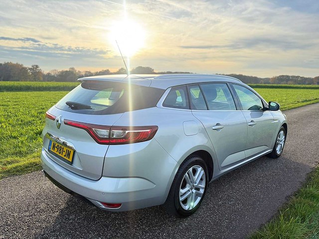 Renault - 2019 - mégane estate - 1.3 tce limited - n-981-jn - afbeelding 9 van  13