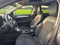 Renault - 2022 - arkana - 1.6 e-t h 145 intens - personenauto - p-810-vd - afbeelding 11 van  11