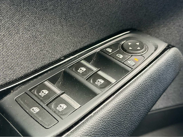 Renault - 2023 - austral - 1.2 mild hybrid equilibre - personenauto - afbeelding 7 van  17