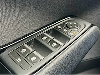 Renault - 2023 - austral - 1.2 mild hybrid equilibre - personenauto - afbeelding 7 van  17