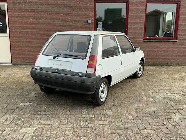 Renault - 5 - r5 - youngtimer > 15 - afbeelding 3 van  9