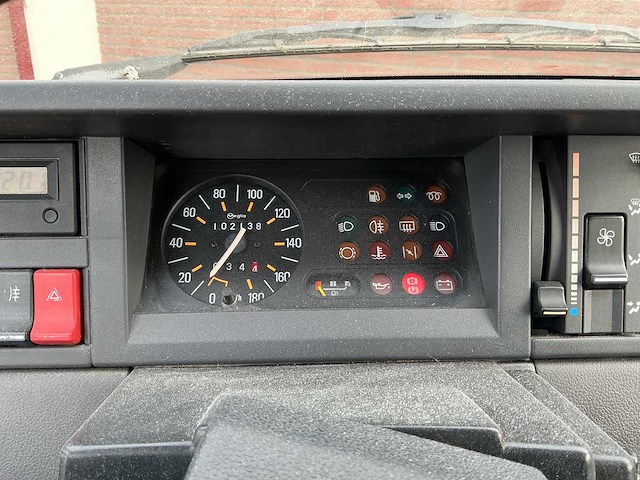 Renault - 5 - r5 - youngtimer > 15 - afbeelding 5 van  9