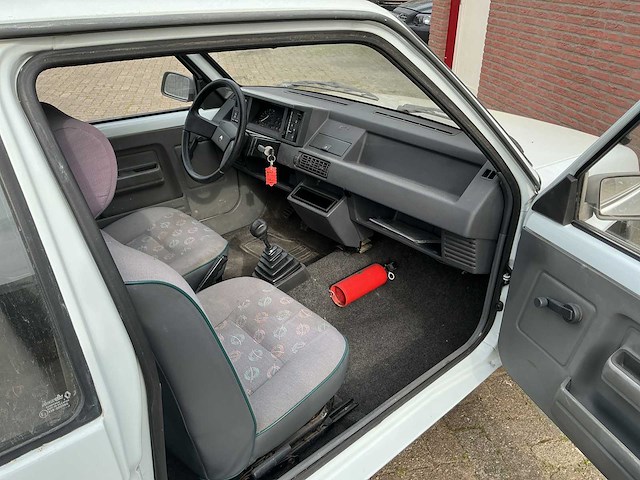 Renault - 5 - r5 - youngtimer > 15 - afbeelding 7 van  9