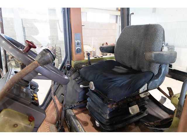 Renault - 75.12 - 2-wheel drive tractor - afbeelding 3 van  17