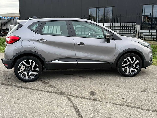 Renault - captur - 0.9 tce expression - car - 2014|7-szv-77|iaw - afbeelding 17 van  28