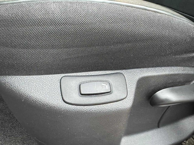 Renault - captur - 1.2 tce xmod - car - 2016|kk-500-d|iaw - afbeelding 33 van  37