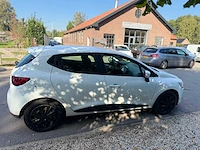 Renault - clio - 0.9 tce expression - 2015 - 6-zdn-18 - afbeelding 5 van  10