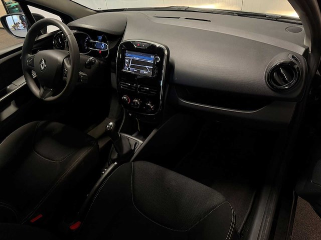 Renault - clio - 0.9 tce expression 2014 5-xgf-50 iaw - afbeelding 7 van  23