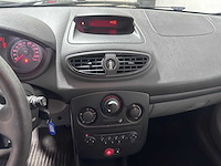 Renault - clio - 1.2-16v authentique - 67-sl-kf - afbeelding 4 van  17