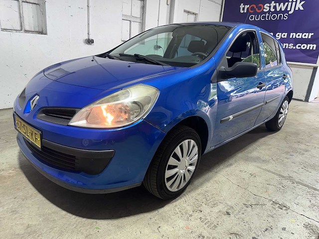 Renault - clio - 1.2-16v authentique - 67-sl-kf - afbeelding 1 van  17