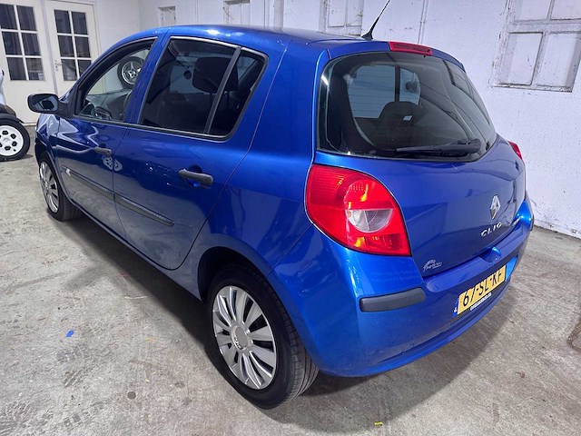 Renault - clio - 1.2-16v authentique - 67-sl-kf - afbeelding 11 van  17