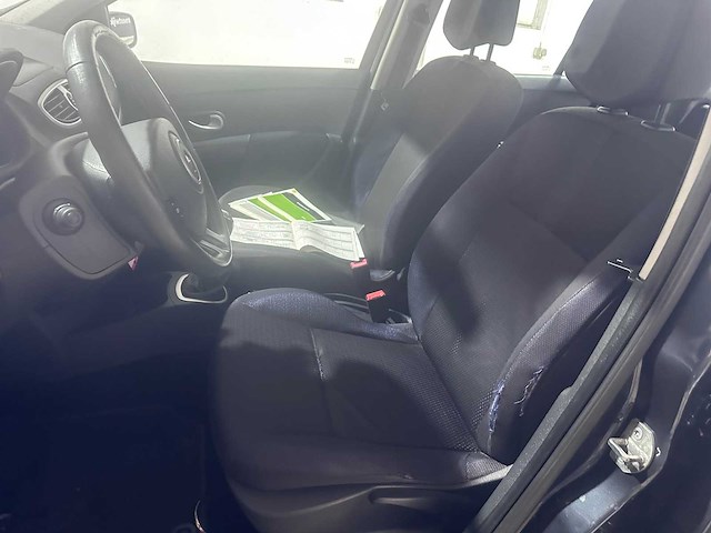 Renault - clio - 1.2-16v collection - 35-hvp-9 - afbeelding 6 van  19