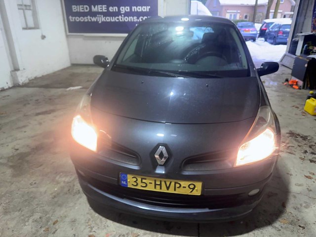 Renault - clio - 1.2-16v collection - 35-hvp-9 - afbeelding 17 van  19