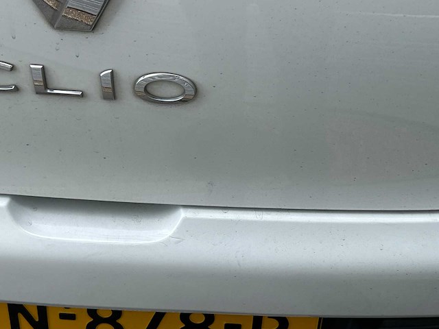 Renault - clio - 1.2 night & day - car - 2015 - afbeelding 18 van  26