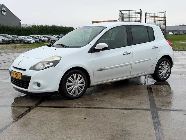 Renault - clio - 1.5 dci parisienne - car - 2011|96-pzn-7|iaw - afbeelding 1 van  22
