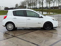 Renault - clio - 1.5 dci parisienne - car - 2011|96-pzn-7|iaw - afbeelding 18 van  22