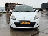 Renault - clio - 1.5 dci parisienne - car - 2011|96-pzn-7|iaw - afbeelding 20 van  22