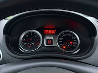 Renault - clio - 1.5 dci parisienne - car - 2011|96-pzn-7|iaw - afbeelding 21 van  22