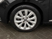 Renault - clio - 1.6 et h 140 intens - car - 2020|k-640-dr|iaw - afbeelding 15 van  25