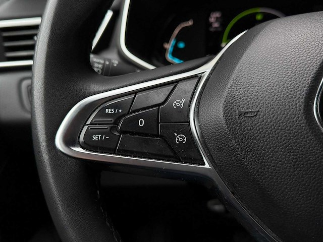 Renault - clio - 1.6 et h 140 intens - car - 2020|k-640-dr|iaw - afbeelding 25 van  25