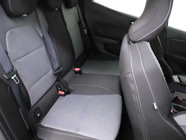 Renault - clio - 1.6 etfh 145 evolut. - car - 2024|gzk-75-h|iaw - afbeelding 9 van  24