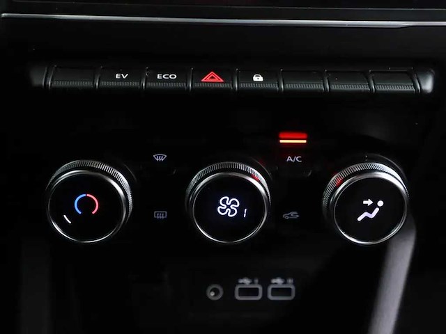 Renault - clio - 1.6 etfh 145 evolut. - car - 2024|gzk-75-h|iaw - afbeelding 13 van  24