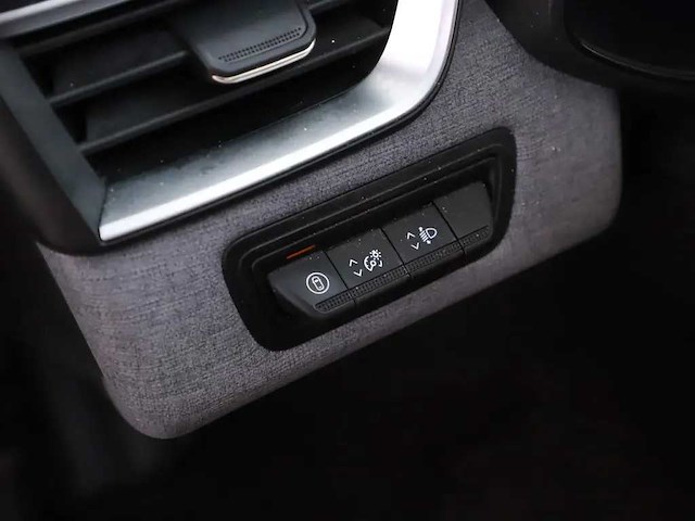 Renault - clio - 1.6 etfh 145 evolut. - car - 2024|gzk-85-h|iaw - afbeelding 8 van  23