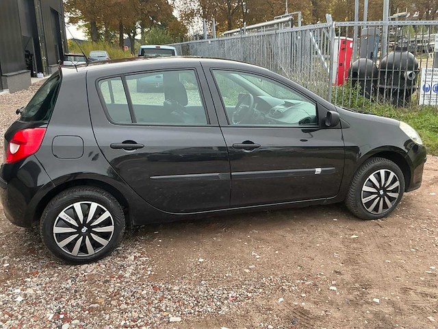 Renault - clio - 2008 - afbeelding 11 van  14