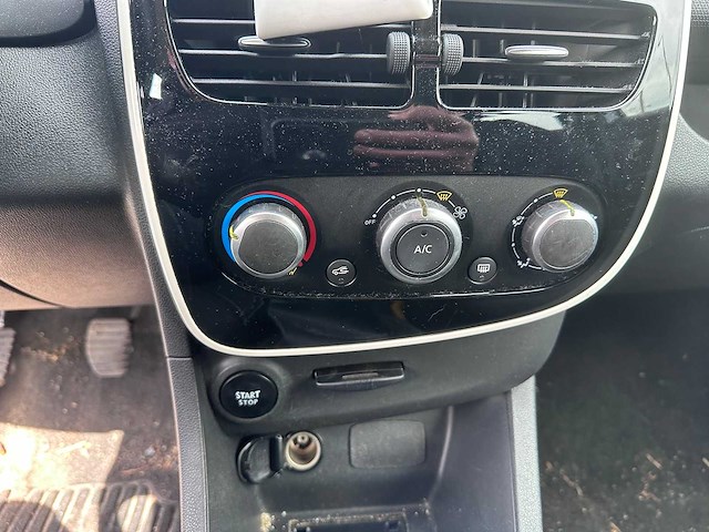 Renault - clio estate - 0.9 tce expression - jh-454-n - 2016 - afbeelding 3 van  18