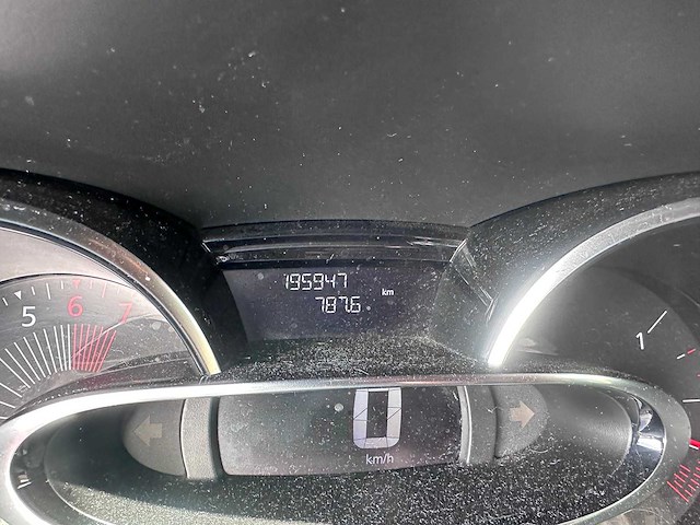 Renault - clio estate - 0.9 tce expression - jh-454-n - 2016 - afbeelding 18 van  18