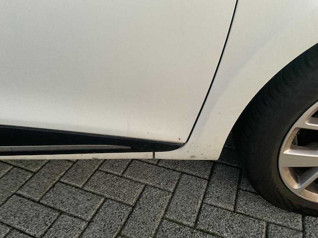 Renault - clio estate - 0.9 tce limited - car - 2019 - afbeelding 9 van  24