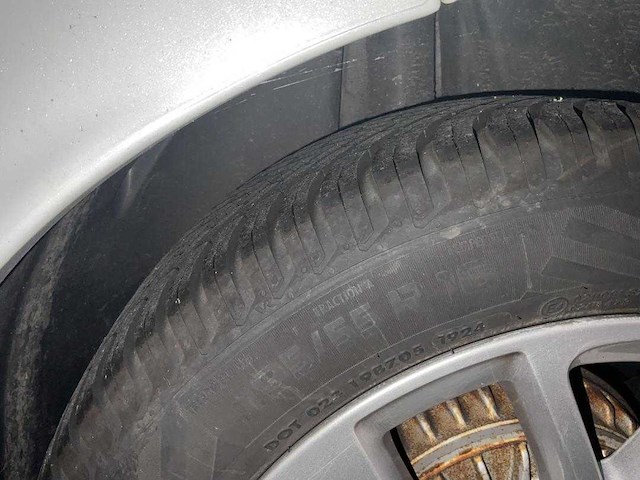 Renault - clio estate - 0.9 tce limited - car - 2019 - afbeelding 11 van  24