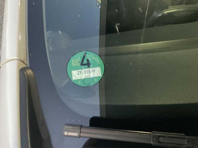 Renault - clio estate - 0.9 tce limited - car - 2019 - afbeelding 17 van  24