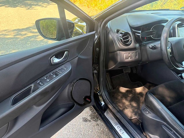 Renault - clio estate - 1.2 tce intens ,* pk-703-h - afbeelding 8 van  21
