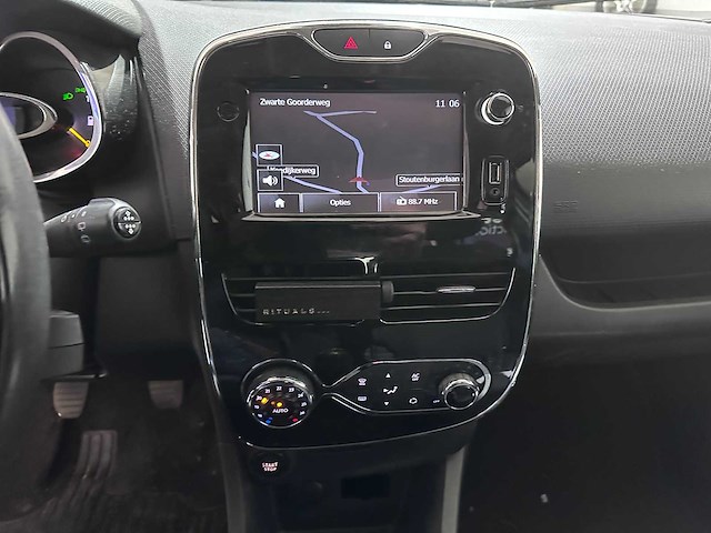 Renault - clio estate - 1.5 dci expression - 3-sxv-78- 2014 - afbeelding 4 van  18