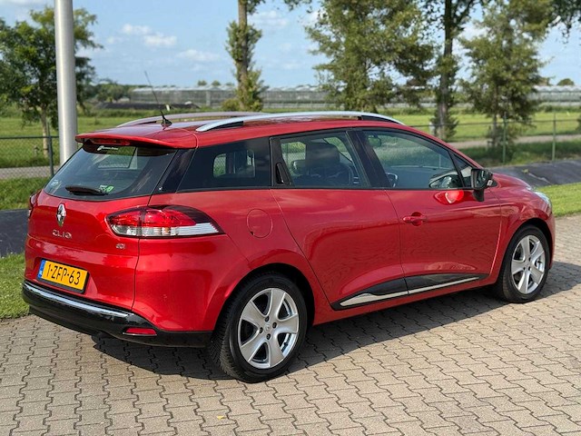 Renault - clio estate - 1.5 dci expression - car - 2015|1-zfp-63|iaw - afbeelding 12 van  18